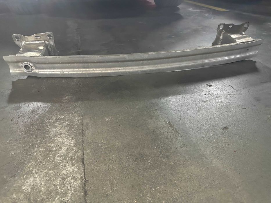 Armatura spate Audi A4 B9 Sedan (2015 - prezent)