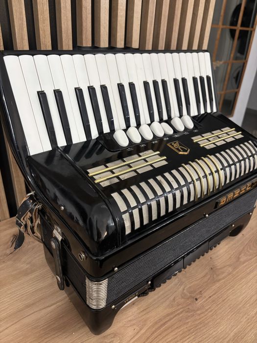 Acordeon Hohner Verdi 2 cu 96 de basi