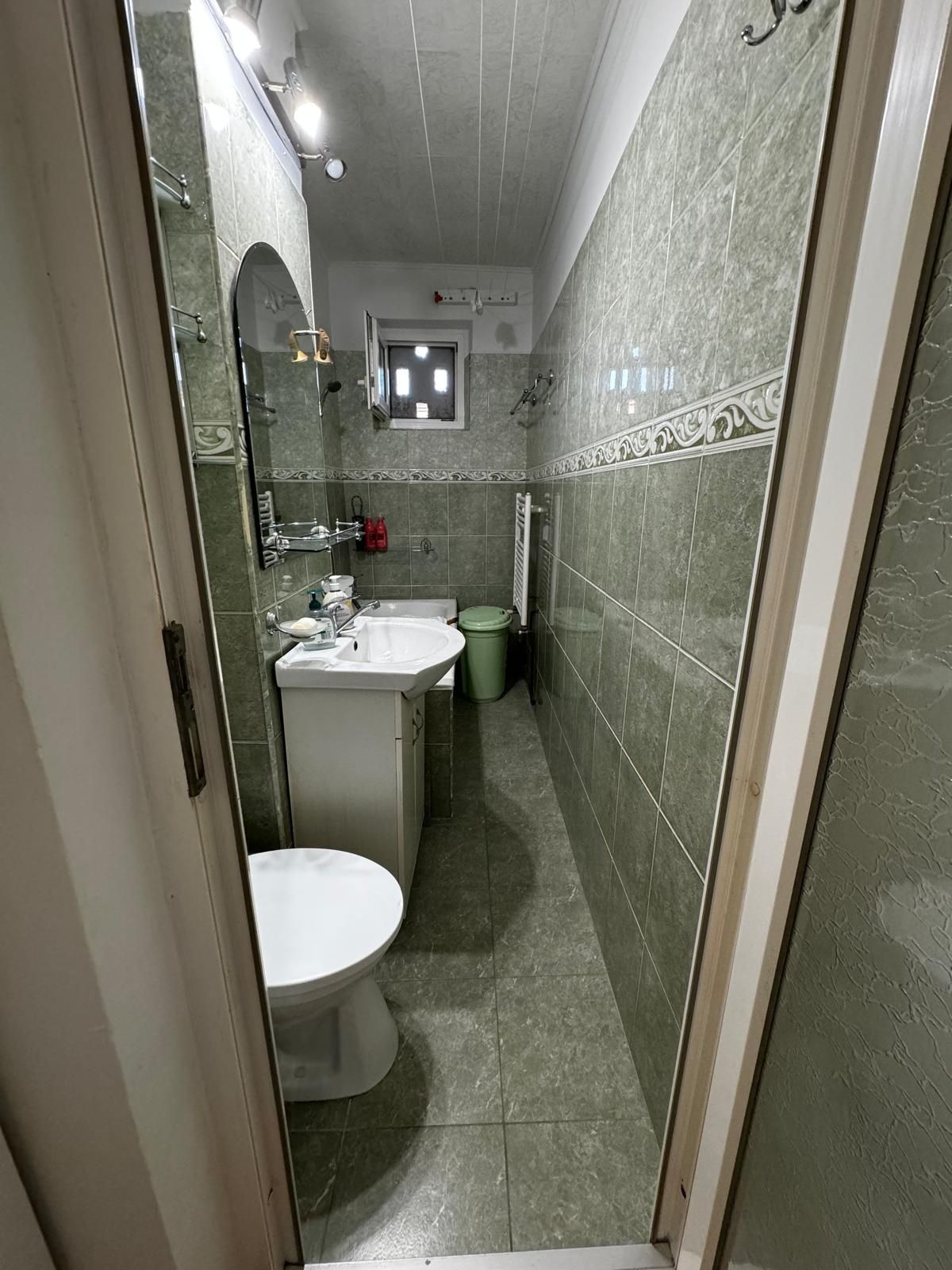 Vând apartament Lugoj