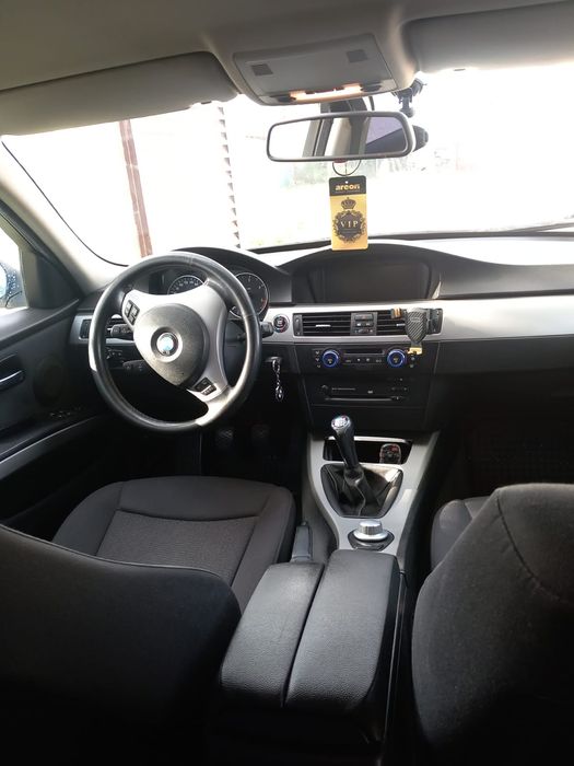Bmw e90 320d 163cp