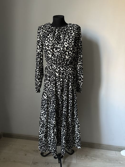 Платье повседневное