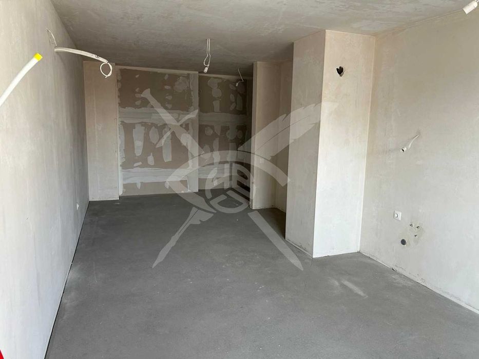 Продава се Тристаен апартамент в София, Център - 100 кв.м за 2770 €/кв.м - Снимка #1