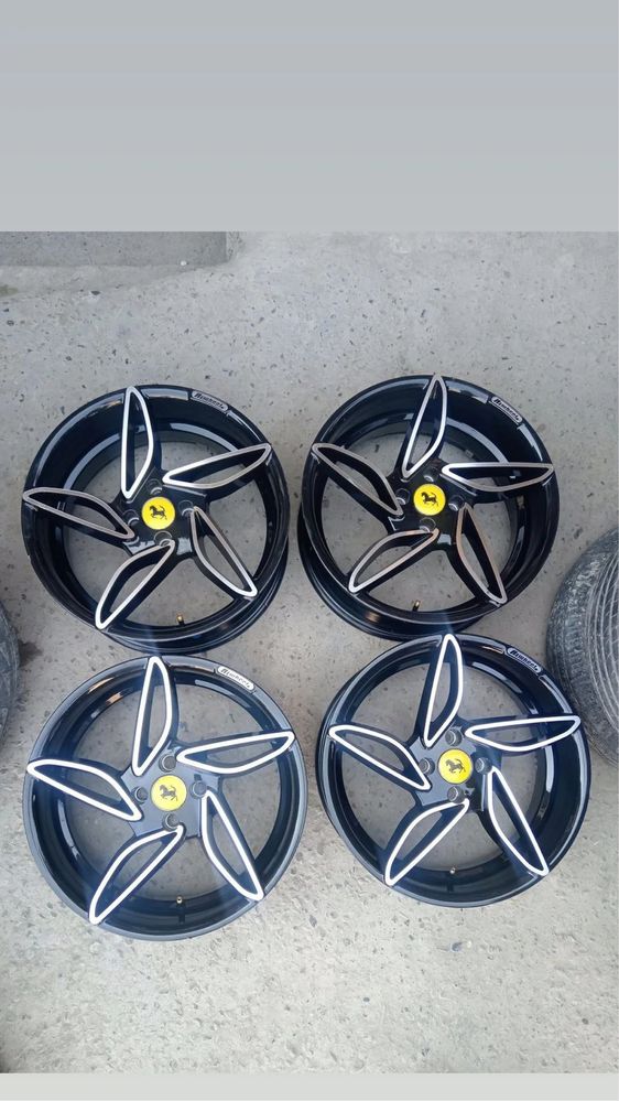 Banan Diska R17