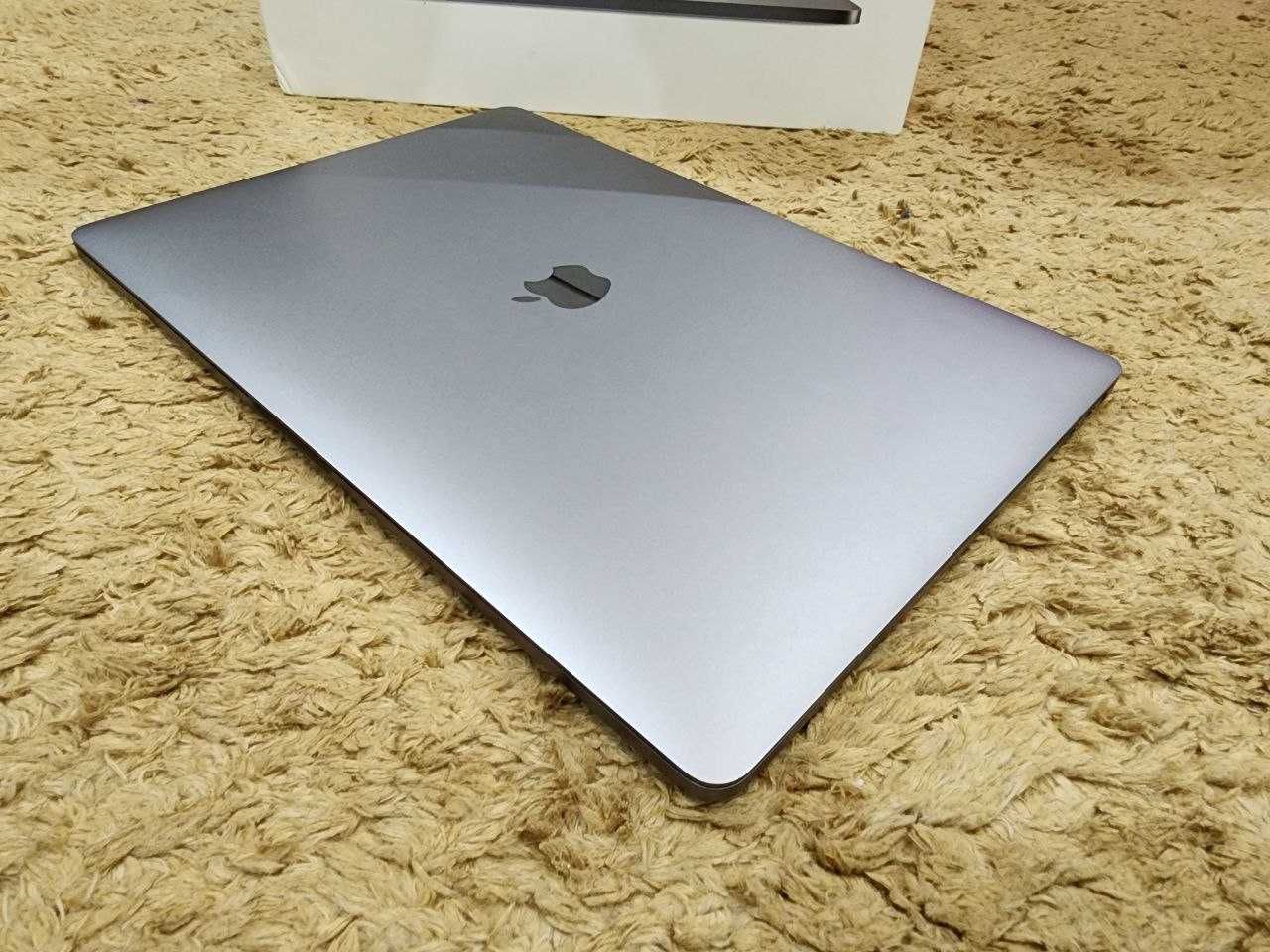 Продаётся Macbook Pro 15 2017