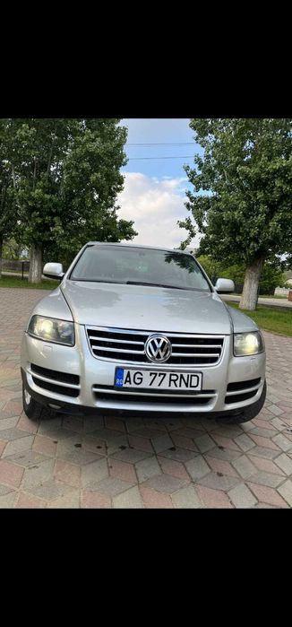 Vând Touareg  stare impecabila