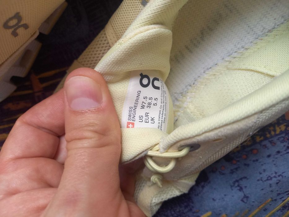 Дамски On маратонки 38,5 номер