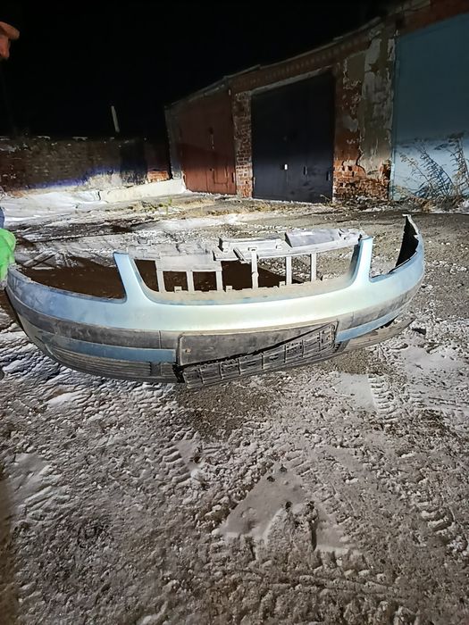 Бампер передний Фольксваген б5