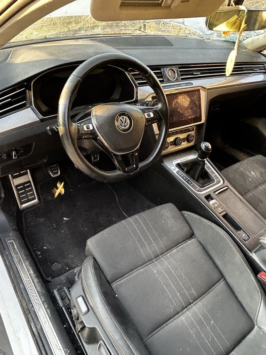 Casetă direcție Volkswagen Passat B8