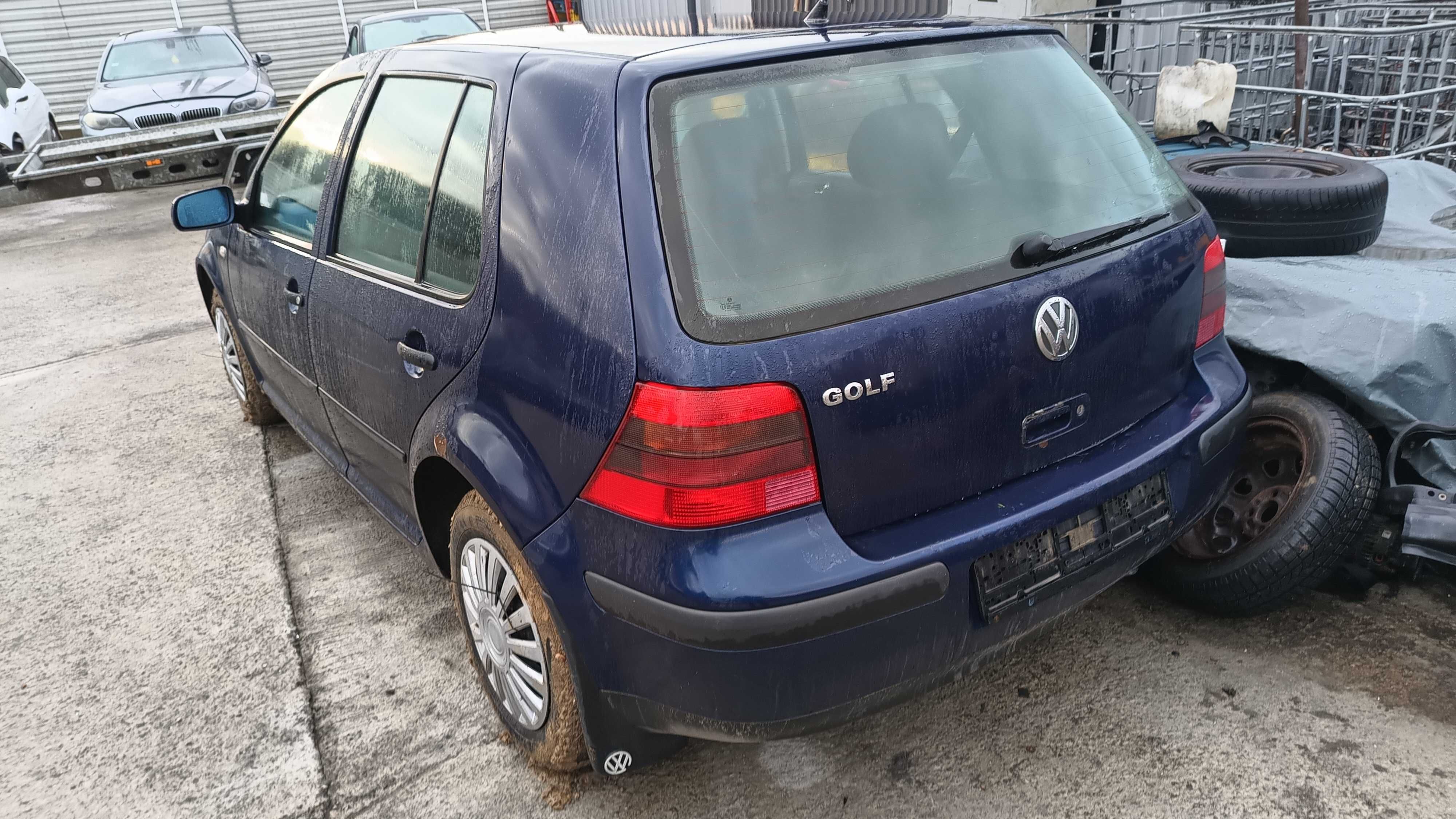 Bara spate vw golf 4