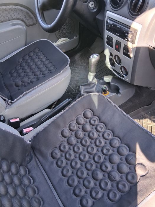 Dacia Logan 1,6 opțiunea full