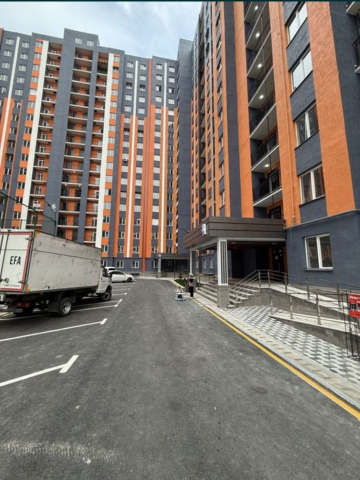 Обмен на квартиру без ремонта больше по квадрату  или на землю