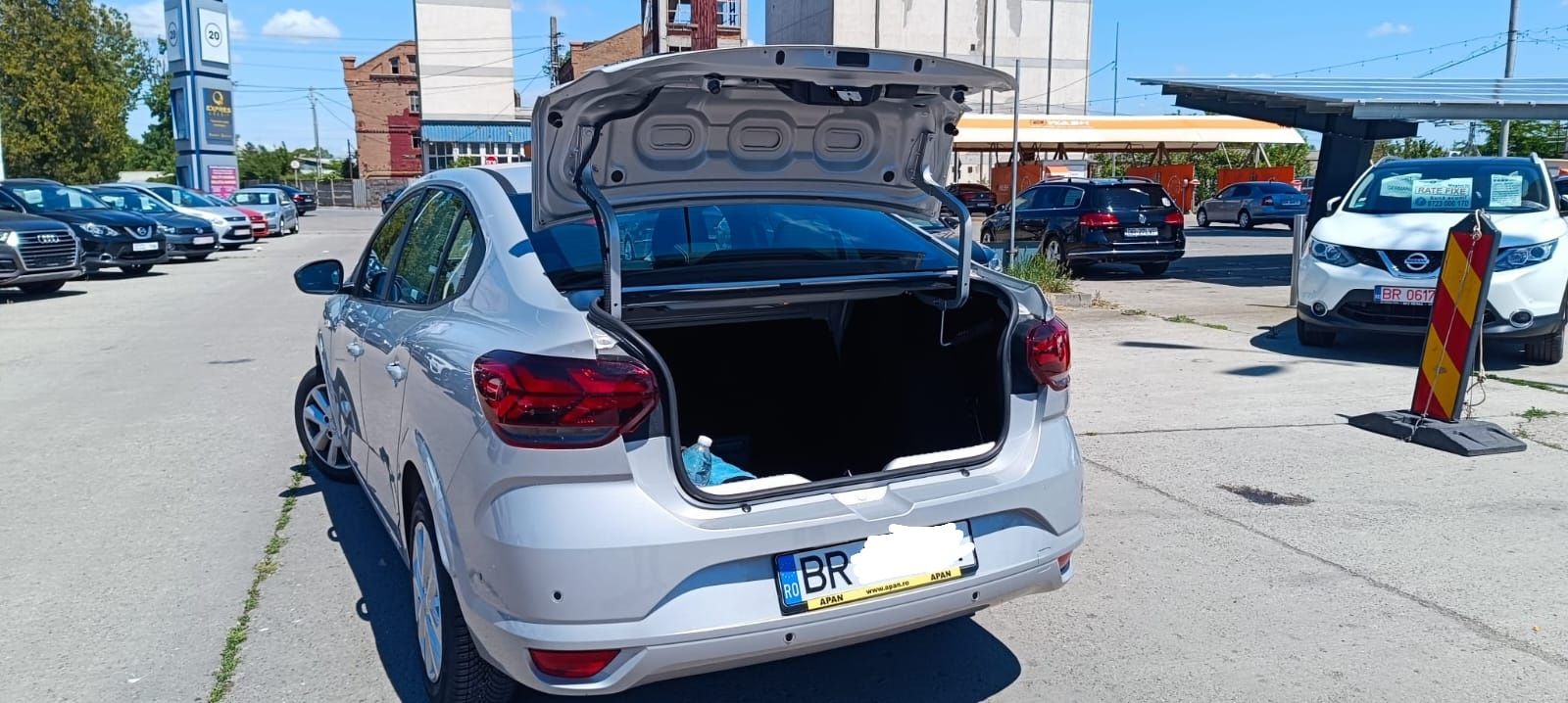 Vand Dacia Logan