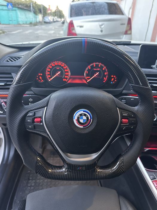Volan carbon piele perforata  Bmw m
