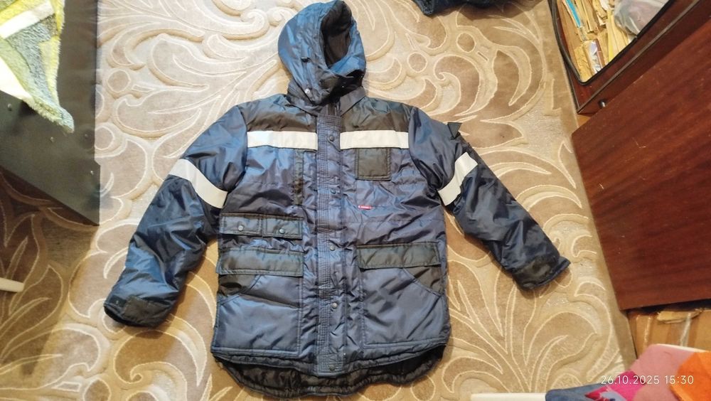 Продается куртка+ комбинзон новые зимняя на рост 195