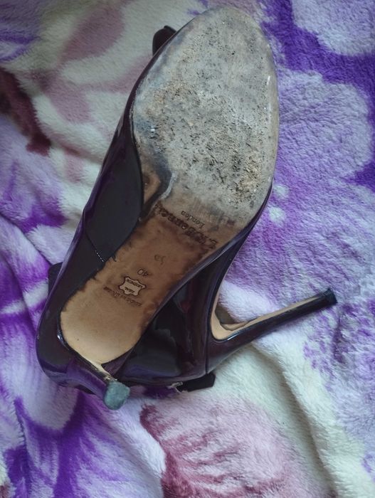 Botine din piele naturala marca L.K.Bennet