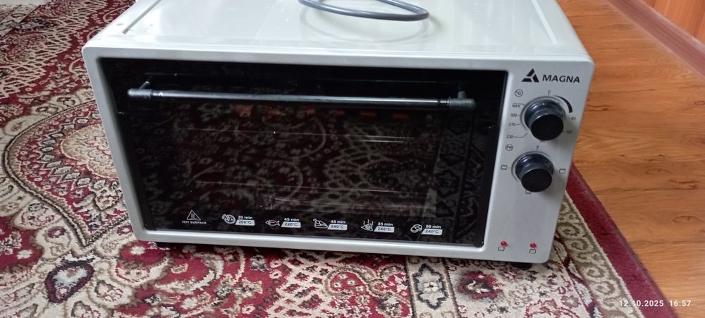 Электрическая духовка Magna 32 Middle