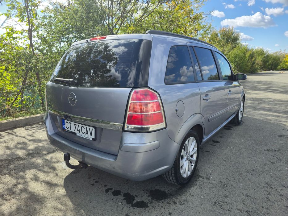 Opel Zafira B 1.8 Benzină 140CP 7 locuri