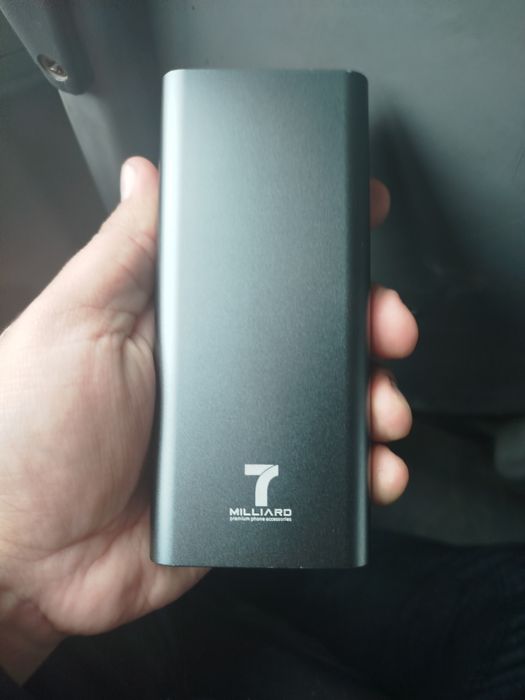 Powerbank 20000 sotiladi