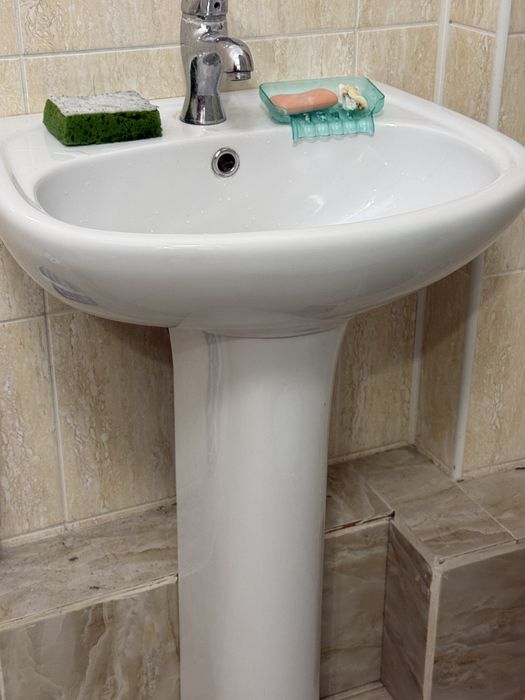 РАКОВИНА в отличном рабочем состоянии