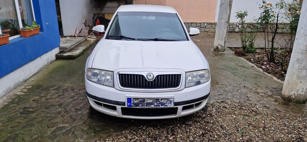 Vand Skoda Superb, an 2008, 152 000 km, unic proprietar