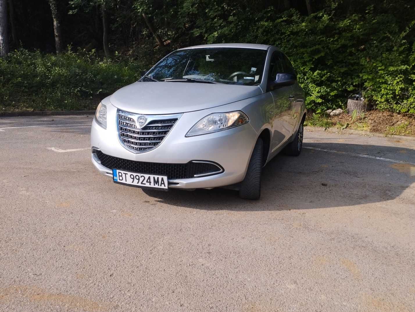 Продава Lancia Ypsilon 0.9 CNG Evro5B