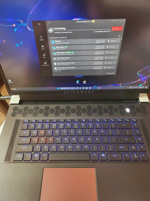 Vand  URGENT LAPTOP  GAMING ALIENWARE x17r1 in stare excelenta