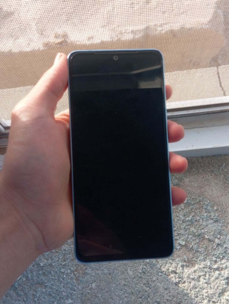 Redmi note 13 holati yaxshi