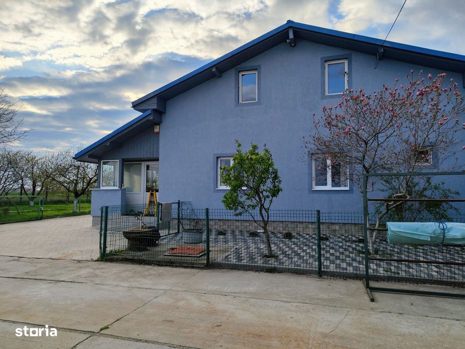 De vânzare – Casă + teren 3.988 mp – Florești-Stoenesti, jud. Giurgiu