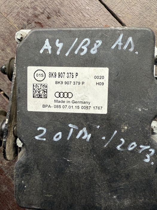 Pompa ABS Audi a4\B8 cod 8K9907379P