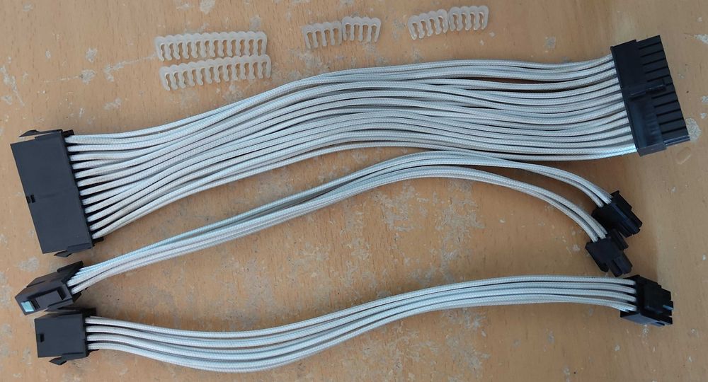 Extensii cabluri sursa alb | 24pin ATX | 4+4pin EPS | 6+2pin Pci-e