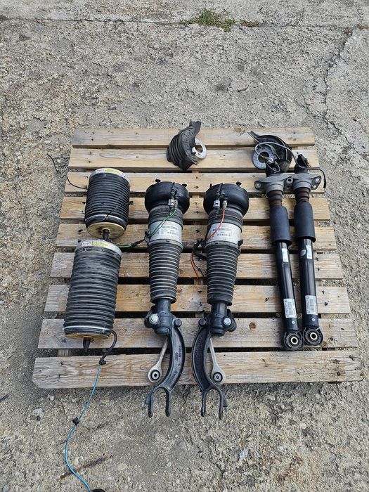 Въздушни възглавници, амортисьори за Audi A4 c7 4G