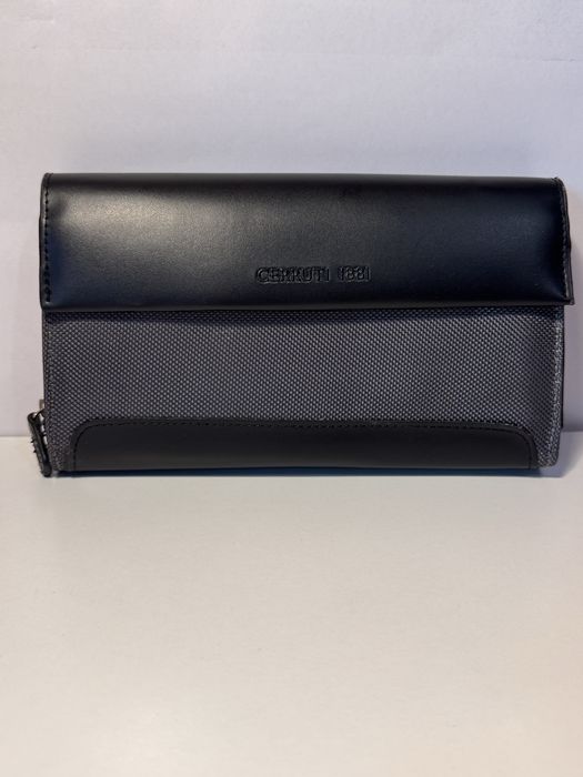 Portofel foarte incapator si compartimentat, Cerruti 1881