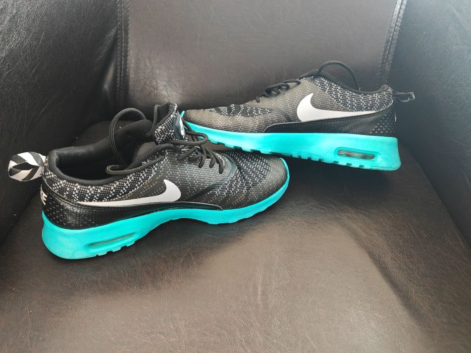 Vând adidași Nike Air Max Thea 38
