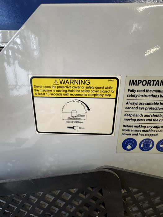 Circular radial AXMINSTER industrial