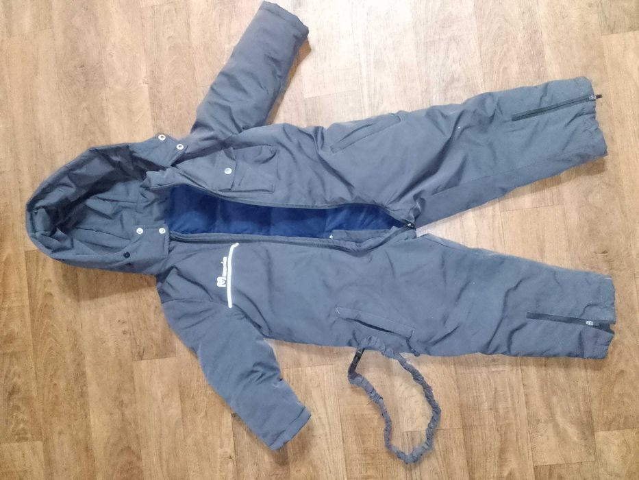 Детский зимний комбинезон
