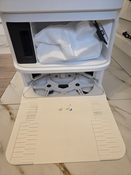 Прахосмукачка робот Dreame L40 Ultra 11000 Pa