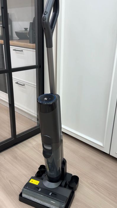 Моющий пылесос 2в1