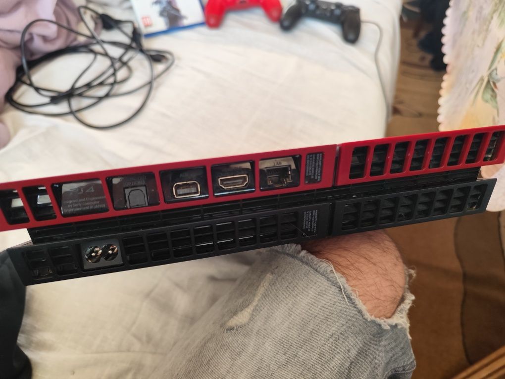 P S 4 play station 4