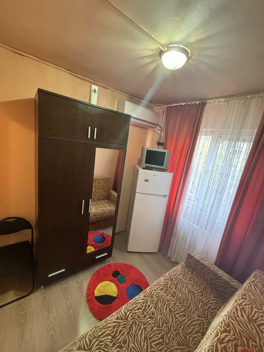 Vand o camera de camin