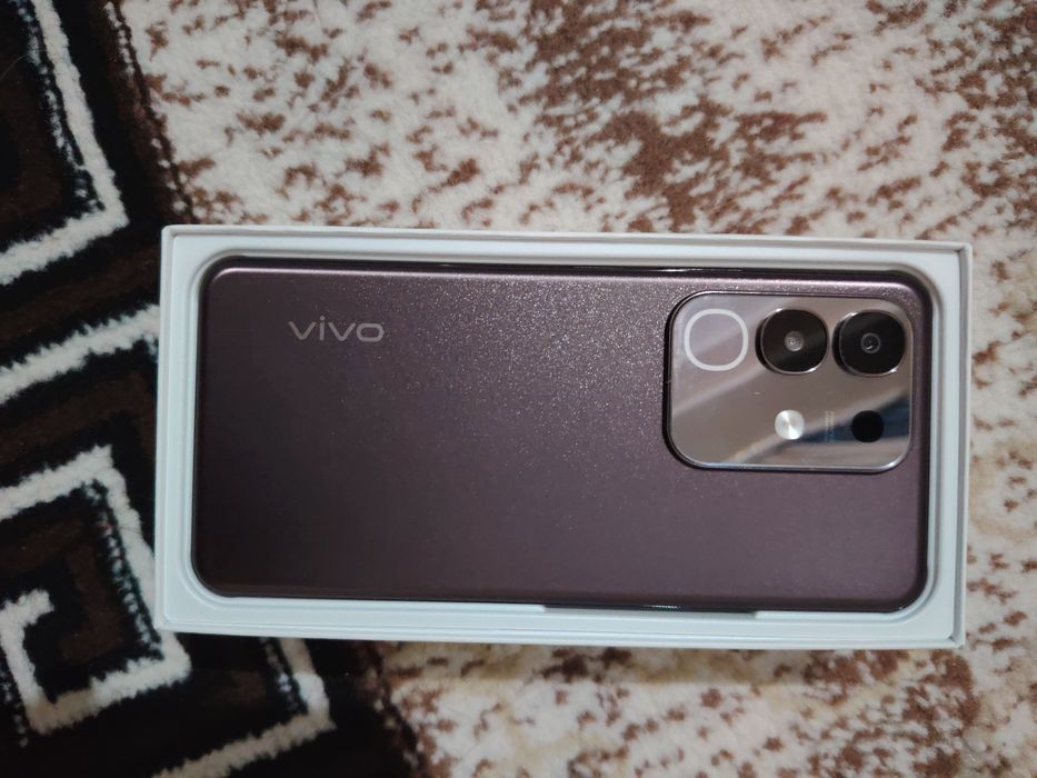Vivo Y29 8/128 yangi ishlatilmagan