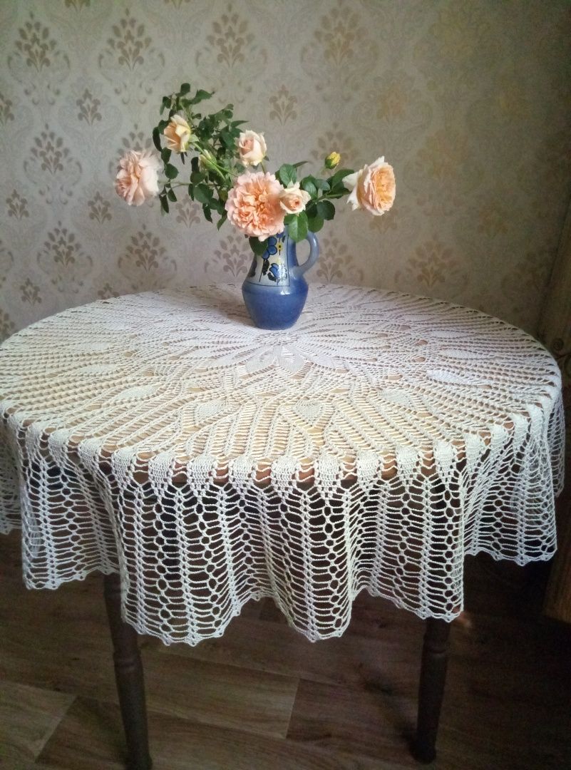 Скатерть вязаная