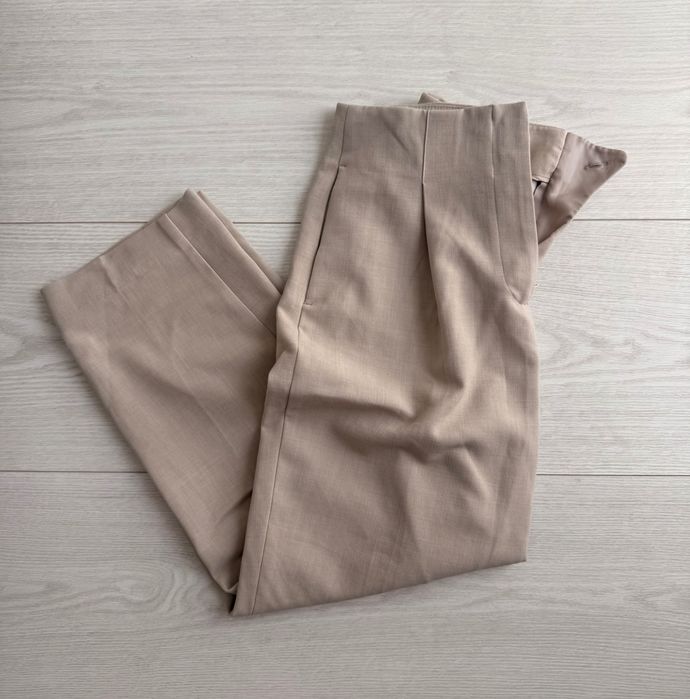 Нови панталони Zara xs 32