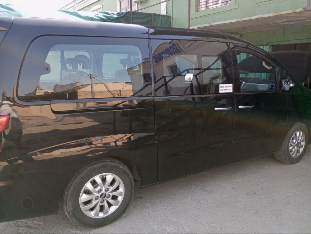 Jac m4 mikroavtobus