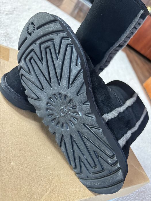 Ботуши UGG