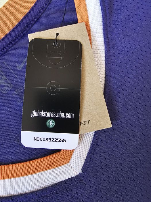 NBA потник на Phoenix Suns