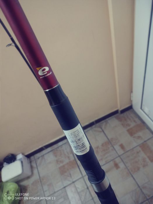 Карбонови въдици 3.60 перфектни на няколко риболова