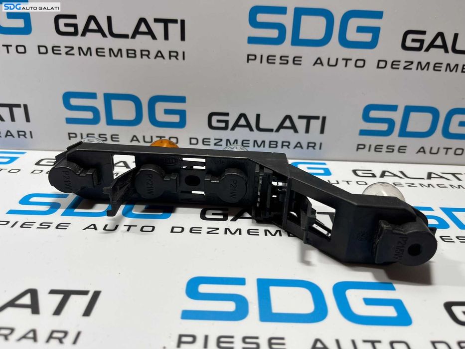 Senzor Senzori Parcare Cod Culoare LH5X Volkswagen Amarok 2013 - 2016 / Volkswagen Caddy 2011 - 2015 / Volkswagen CC 2012 - 2017 / Volkswagen EOS 2011 - 2016 / Volkswagen Golf 6 2008 - 2014 / Volkswagen Passat B7 2010 - 2015 / Volkswagen Passat CC 2009 -