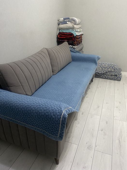 Продам диван в отличном состянии