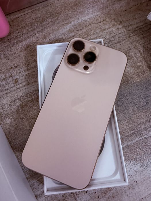 16 про макс 512