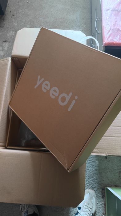 Прахосмукачка робот с почистваща станция Yeedy Vac Station